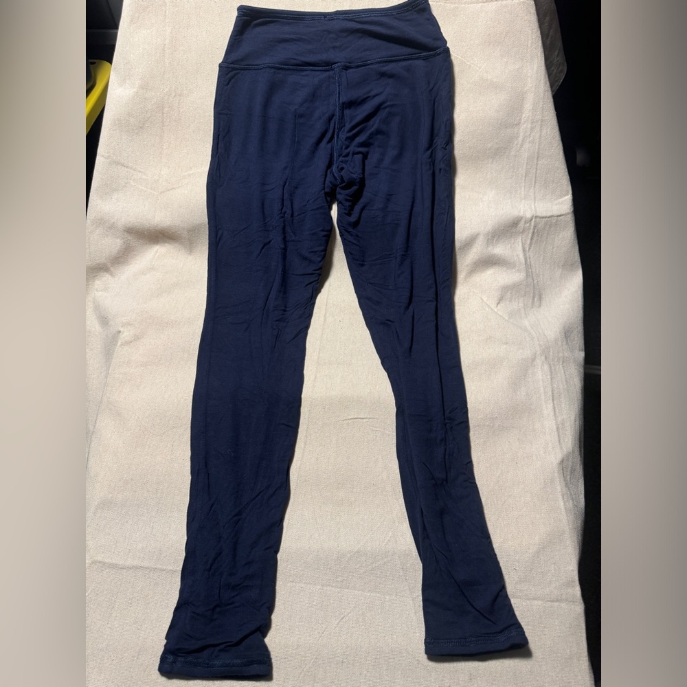 Encircled reversible leggings!